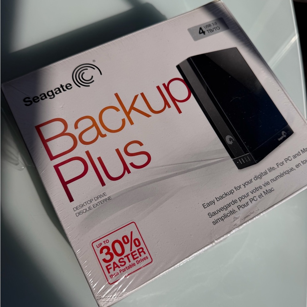 Seagate Backup Plus Desktop External Hard Drive - Black
